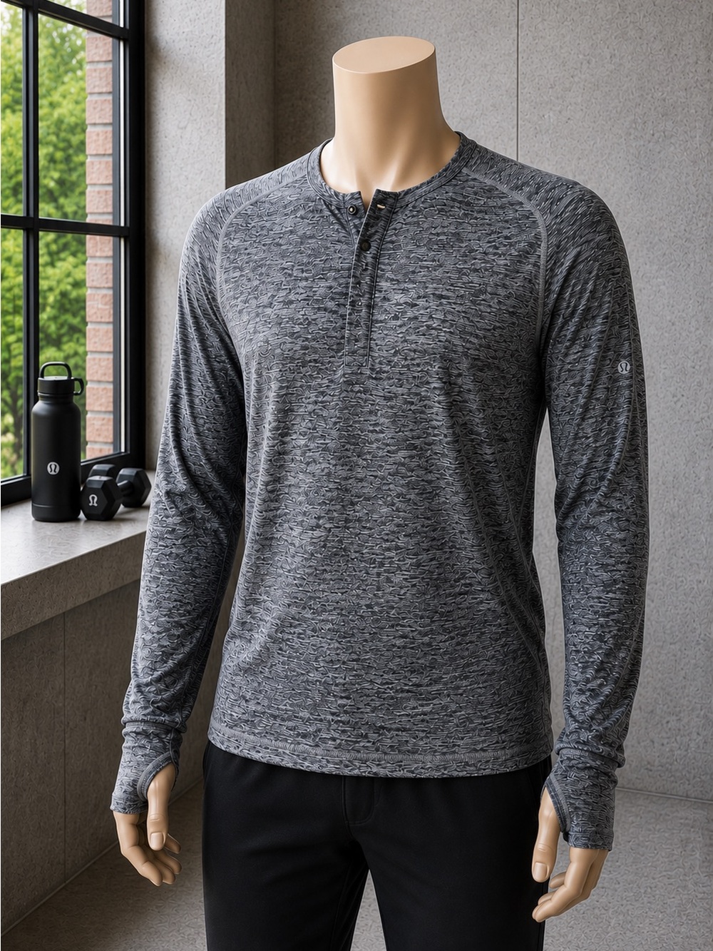 Lululemon Men’s Gray Heathered Long Sleeve Henley Large